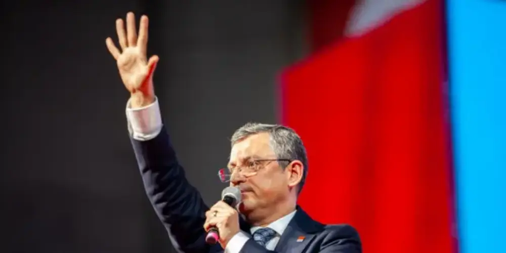 chp özgür özel