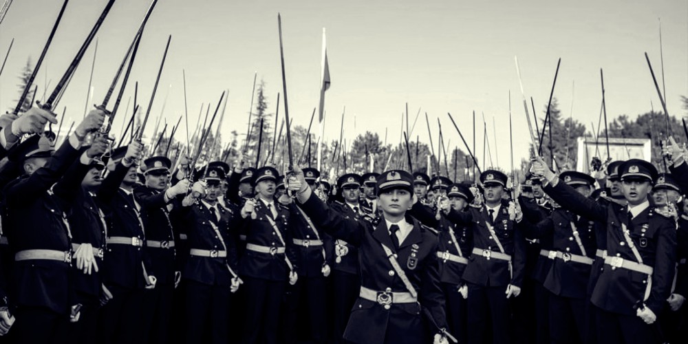 teğmen kılıçlar yemin kemalizm